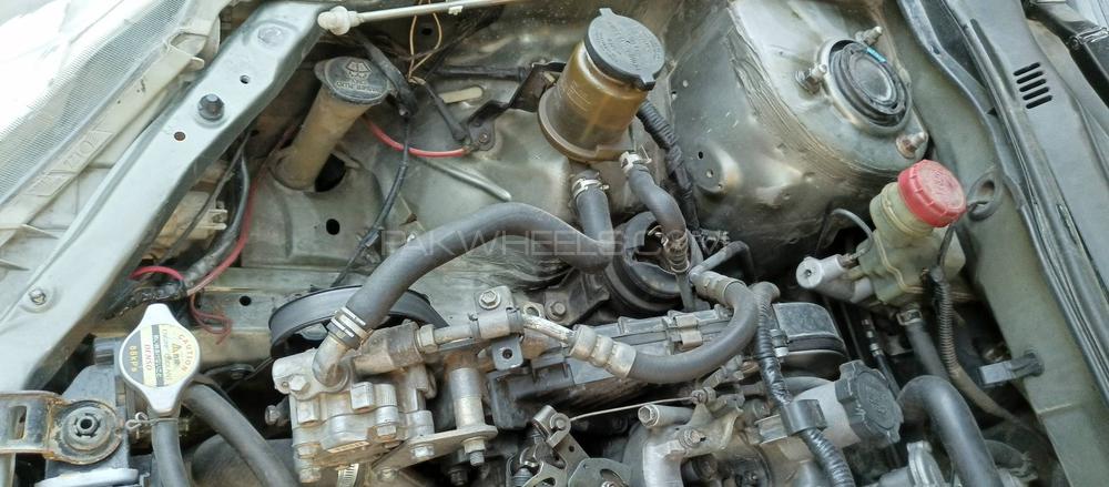 Toyota Corolla 2004 for Sale in Layyah Toyota Corolla 2004 for Sale in Layyah Image-12