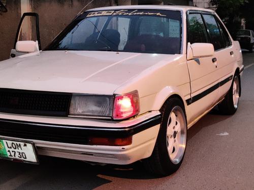Toyota Corolla - 1986