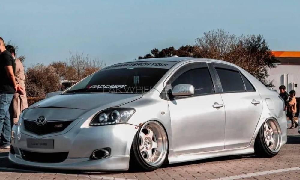Toyota Belta - 2011  Image-1
