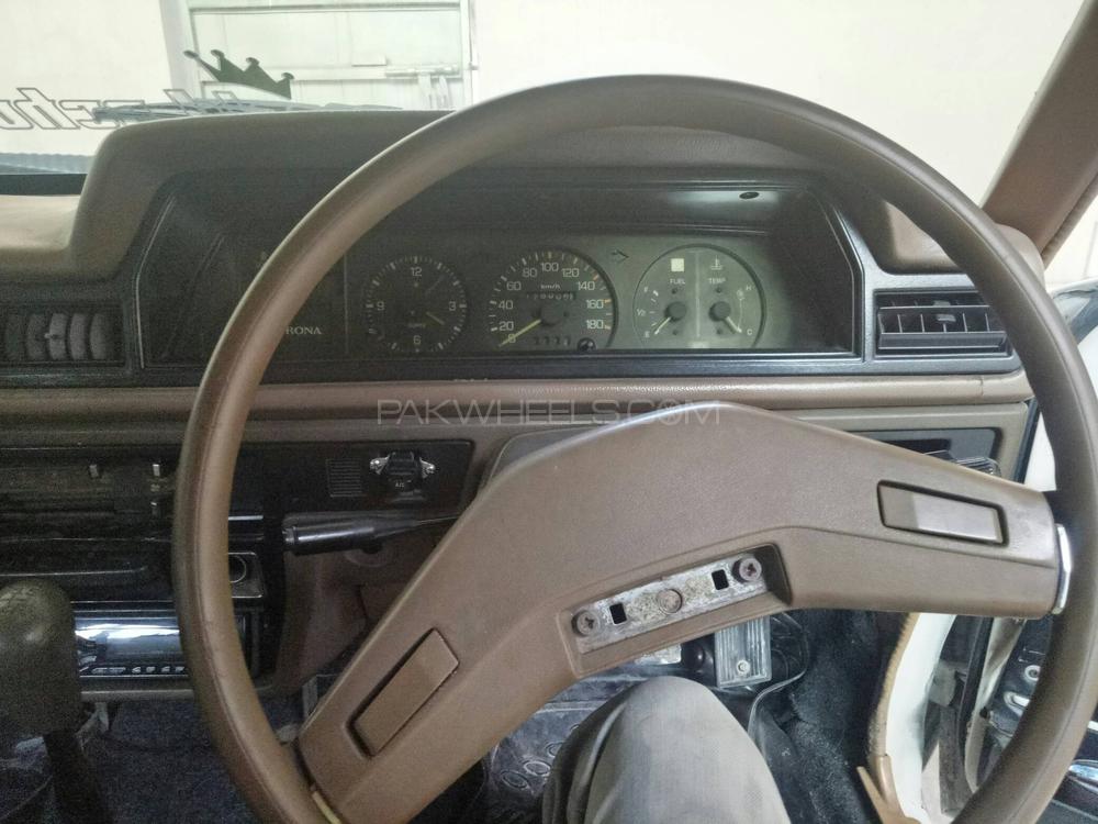ٹویوٹا کرونا 1981 for Sale in اسلام آباد ٹویوٹا کرونا 1981 for Sale in اسلام آباد Image-3