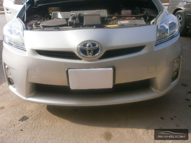 Toyota Prius 2010 for Sale in Islamabad Image-1