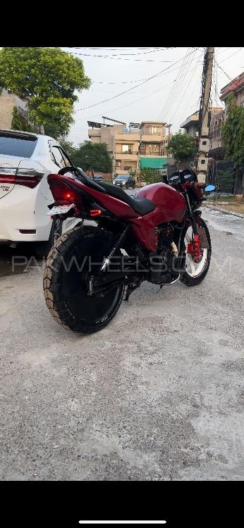 Honda CB 125F - 2022 Luci Image-1