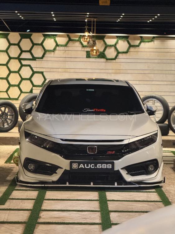Honda Civic - 2021 SENORITA  Image-1