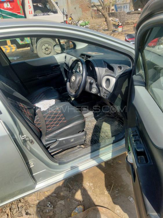 Toyota Vitz 2011 for Sale in Lahore Image-1