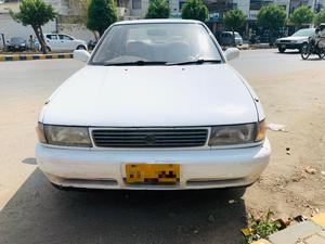 Nissan Sunny EX Saloon 1.3 (CNG) 1993 for Sale in Karachi