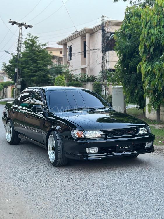 Toyota Corolla - 1998 BLACK MAMBA Image-1