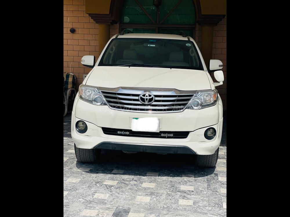 Toyota Fortuner 2013 for Sale in Faisalabad Image-1