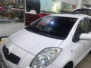 Toyota Vitz F 1.3 2005 for Sale in Islamabad