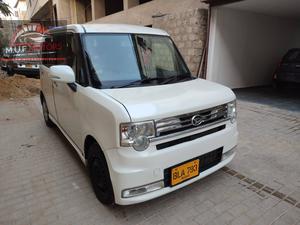 Daihatsu Move Conte 2014 for Sale in Karachi