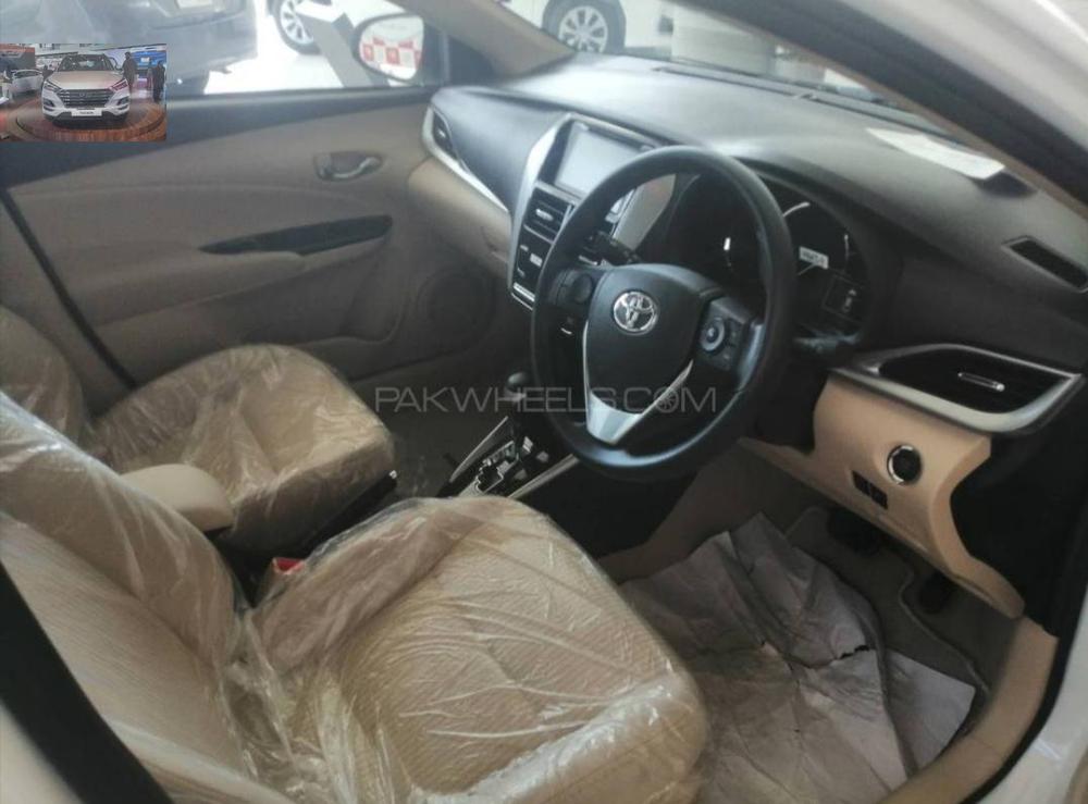 Toyota Yaris Sedan 2022 for Sale in Lahore Toyota Yaris Sedan 2022 for Sale in Lahore Image-5