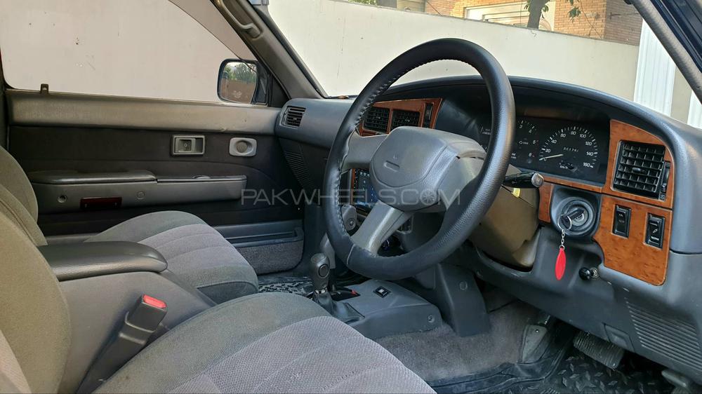 Toyota Surf 1989 for Sale in Lahore Toyota Surf 1989 for Sale in Lahore Image-8