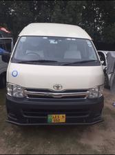 Toyota Hiace Grand Cabin 2011 for Sale in Lahore