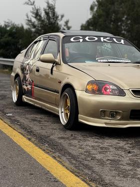 ہونڈا سوک - 2000