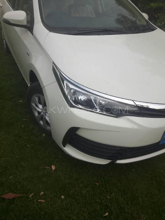 Toyota Corolla 2019 for Sale in Peshawar Image-1
