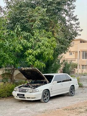 Volvo S90 - 1996