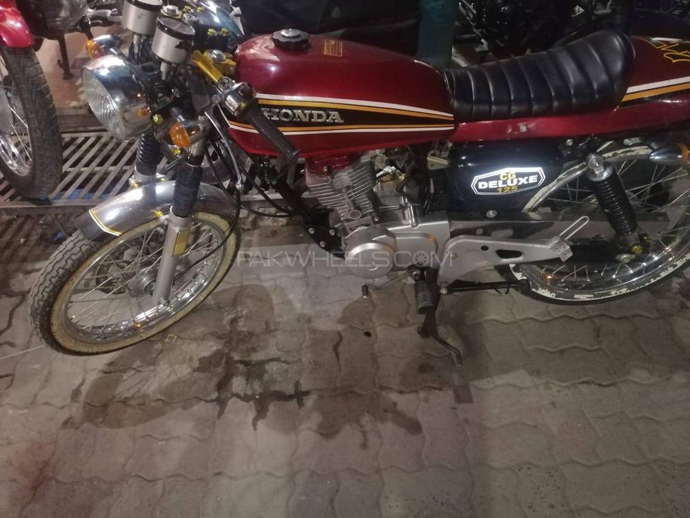 ہونڈا CG 125 Deluxe 2009 for Sale ہونڈا CG 125 Deluxe 2009 for Sale Image-2