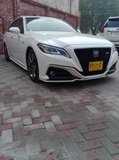 Toyota Crown Royal Saloon 2018 for Sale in Lahore