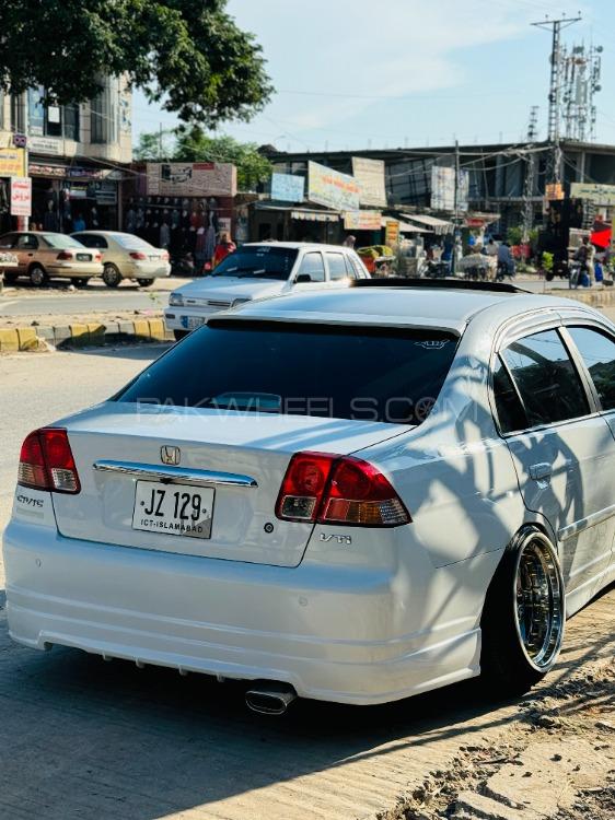 Honda Civic - 2006 White gravity Image-1