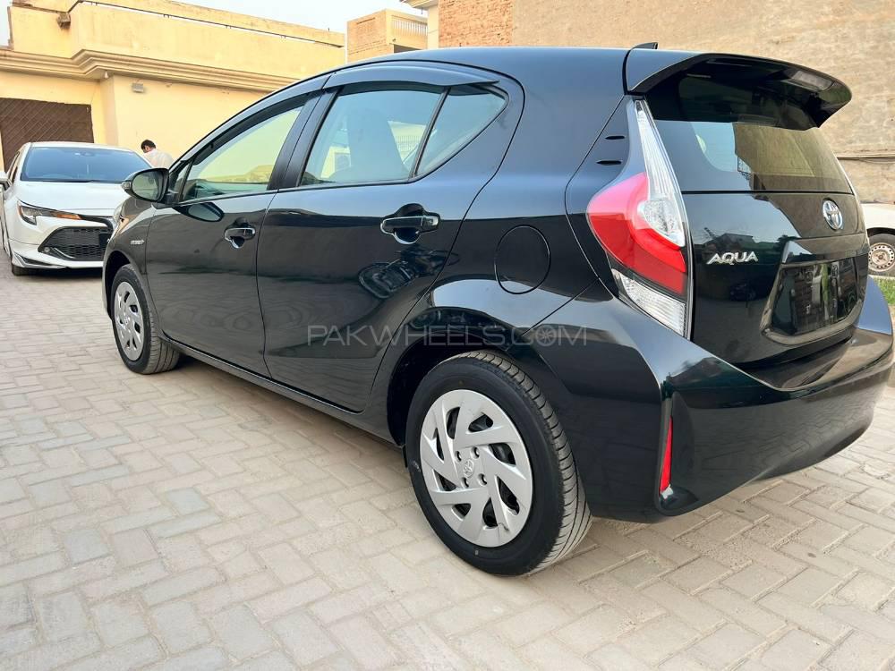 ٹویوٹا اکوا 2018 for Sale in ملتان ٹویوٹا اکوا 2018 for Sale in ملتان Image-4