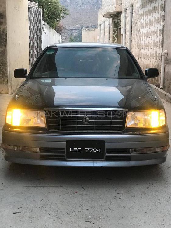 Toyota Crown 1996 for Sale in Kohat Image-1