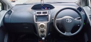 Toyota Vitz iLL 1.0 2010 for Sale in Lahore