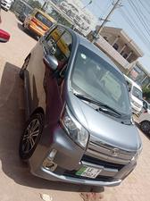 Daihatsu Move Custom G 2014 for Sale in Gujranwala