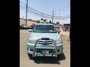 Toyota Avanza Up Spec 1.5 2011 for Sale in Lahore