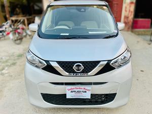 Nissan Dayz S 2020 for Sale in Sialkot