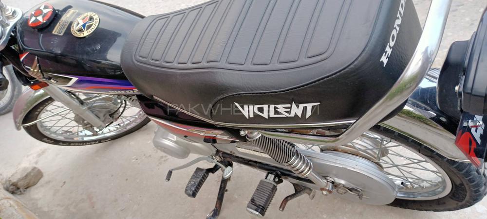 Honda CG 125 2017 for Sale Honda CG 125 2017 for Sale Image-5