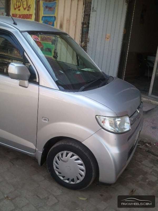 Honda Zest 2013 for Sale in Lahore Image-1