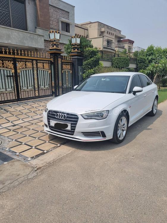 آوڈی اے 3 2015 for Sale in لاہور آوڈی اے 3 2015 for Sale in لاہور Image-4
