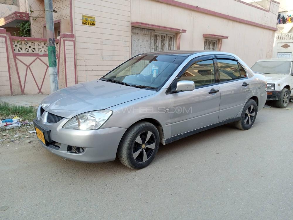 Mitsubishi Lancer 2005 for Sale in Karachi Mitsubishi Lancer 2005 for Sale in Karachi Image-2