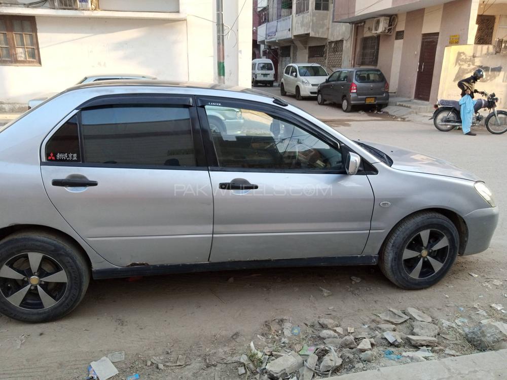 Mitsubishi Lancer 2005 for Sale in Karachi Mitsubishi Lancer 2005 for Sale in Karachi Image-8