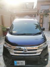 Nissan Dayz Highway Star 2013 for Sale in Rawalpindi