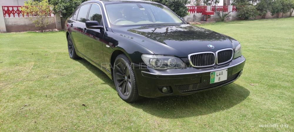 BMW 7 Series 2005 for Sale in Karachi BMW 7 Series 2005 for Sale in Karachi Image-6