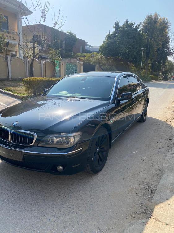 BMW 7 Series 2005 for Sale in Karachi BMW 7 Series 2005 for Sale in Karachi Image-12