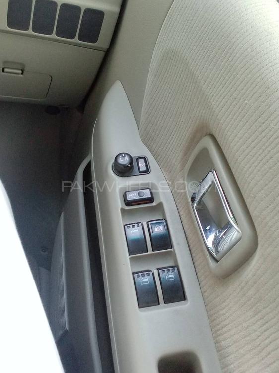 Daihatsu Atrai Wagon 2013 for Sale in Karachi Daihatsu Atrai Wagon 2013 for Sale in Karachi Image-2