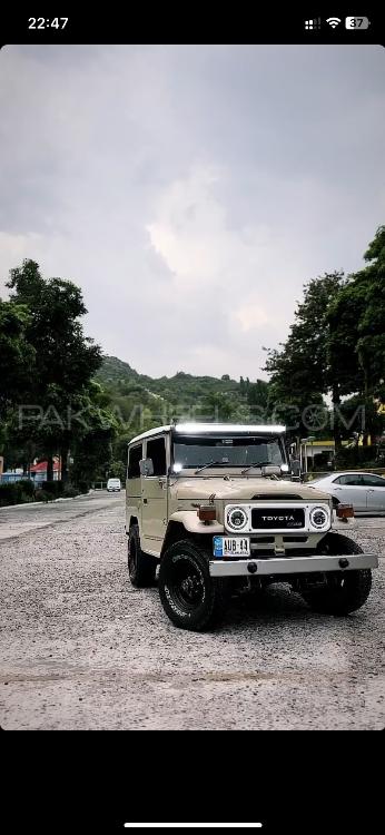 Toyota Fj Cruiser - 1982 Cruiser Image-1