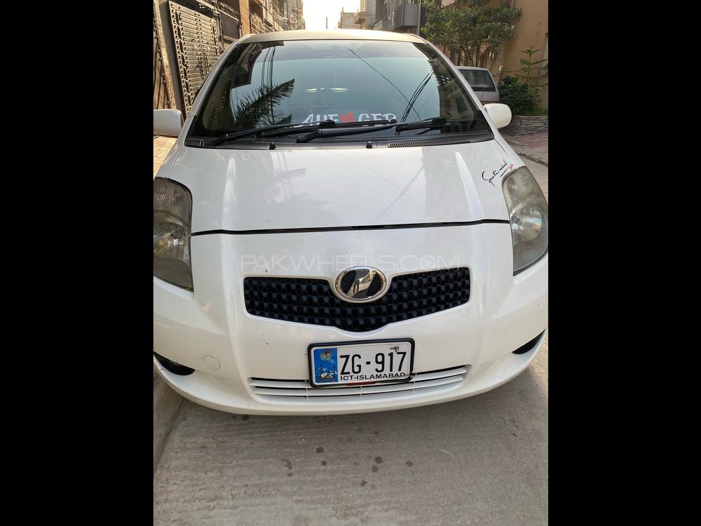 Toyota Vitz 2006 for Sale in Taxila Image-1