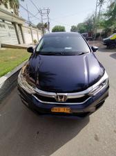 Honda Grace Hybrid LX 2017 for Sale in Karachi
