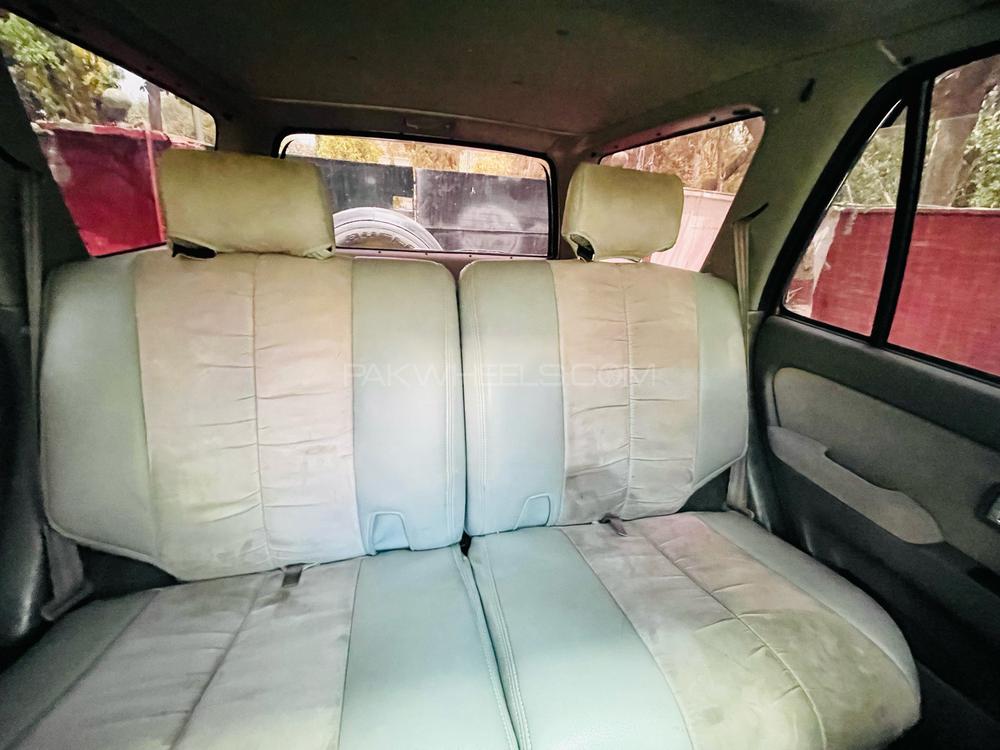 Toyota Surf 2002 for Sale in Multan Toyota Surf 2002 for Sale in Multan Image-5