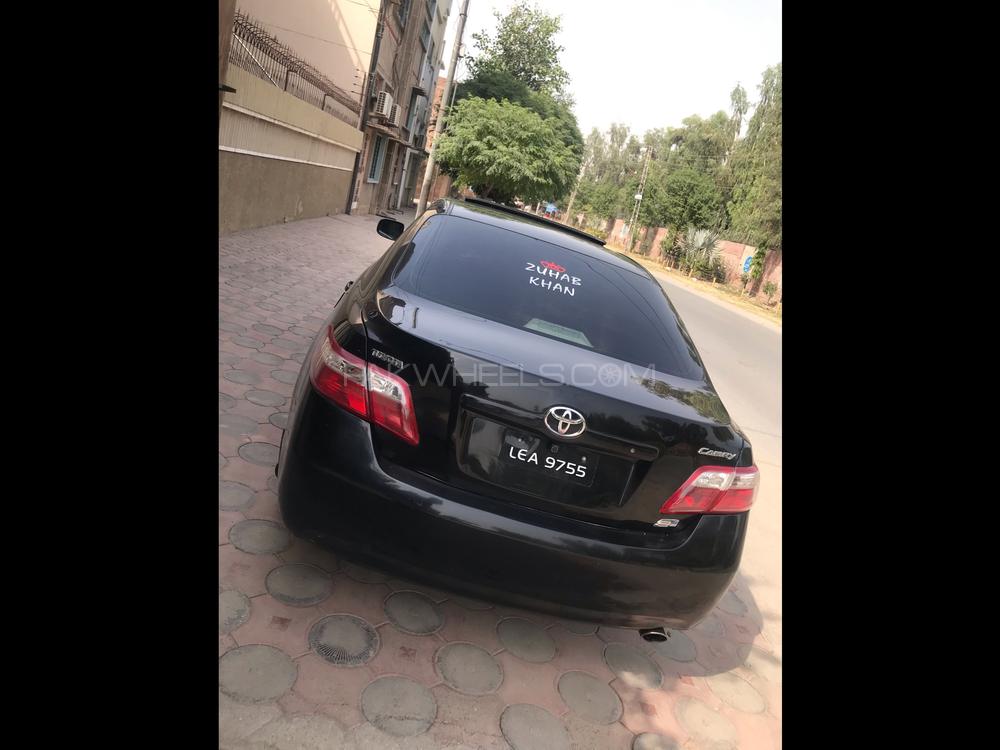 Toyota Camry 2006 for Sale in Sargodha Toyota Camry 2006 for Sale in Sargodha Image-12
