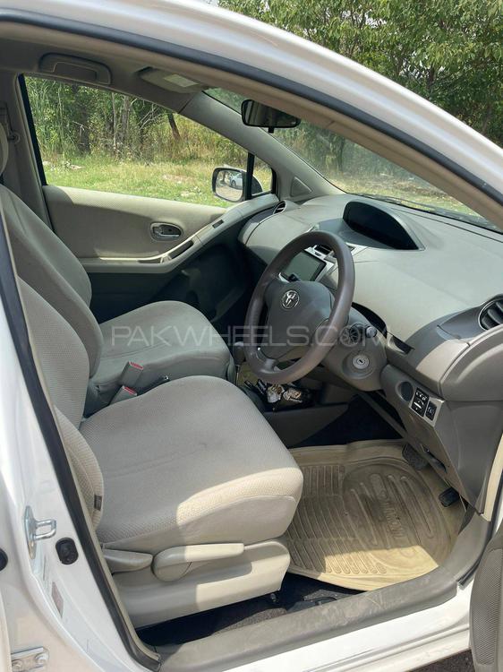 Toyota Vitz 2009 for Sale in Rawalpindi Toyota Vitz 2009 for Sale in Rawalpindi Image-7
