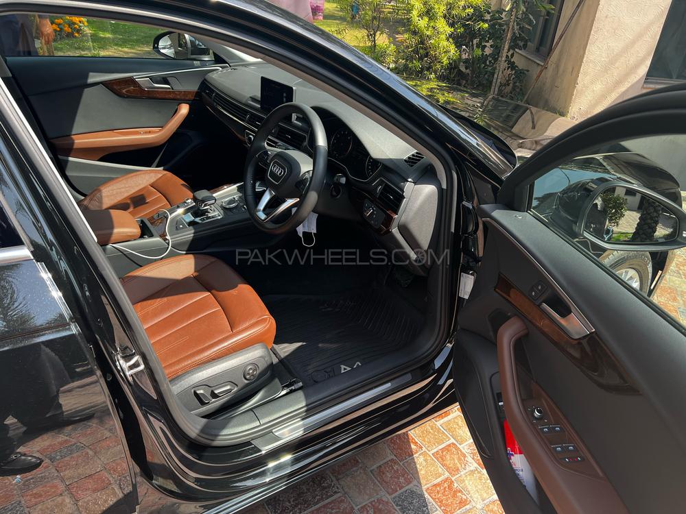 Audi A4 2019 for Sale in Gujranwala Audi A4 2019 for Sale in Gujranwala Image-5