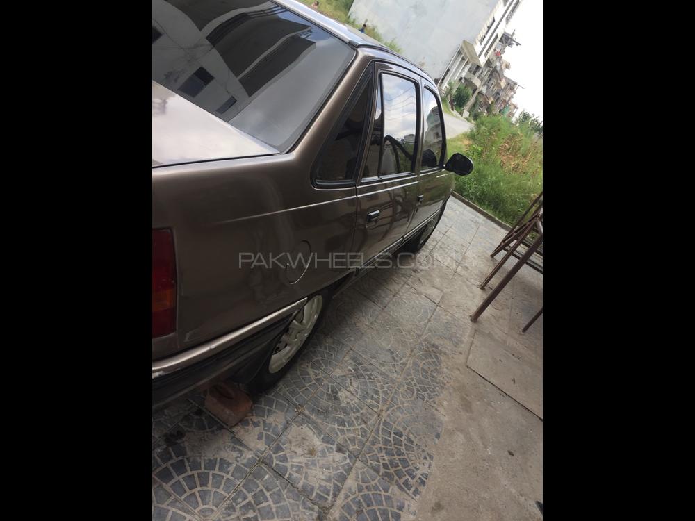 Daewoo Racer 1993 for Sale in Rawalpindi Daewoo Racer 1993 for Sale in Rawalpindi Image-6