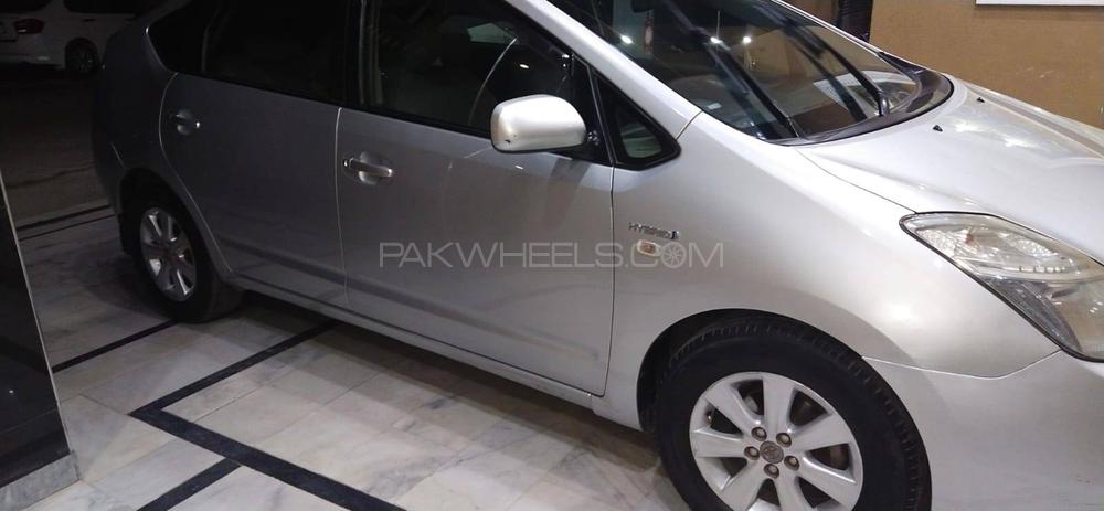 ٹویوٹا پریوس 2010 for Sale in لاہور ٹویوٹا پریوس 2010 for Sale in لاہور Image-4