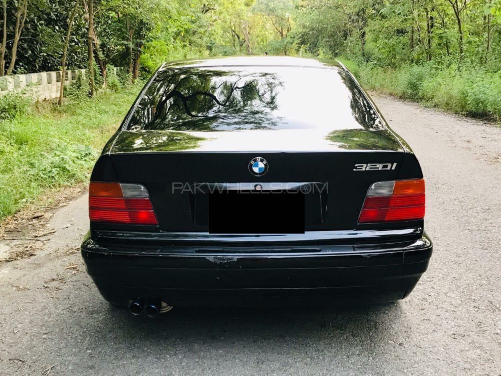 بی ایم ڈبلیو 3 سیریز 1992 for Sale in لاہور بی ایم ڈبلیو 3 سیریز 1992 for Sale in لاہور Image-4