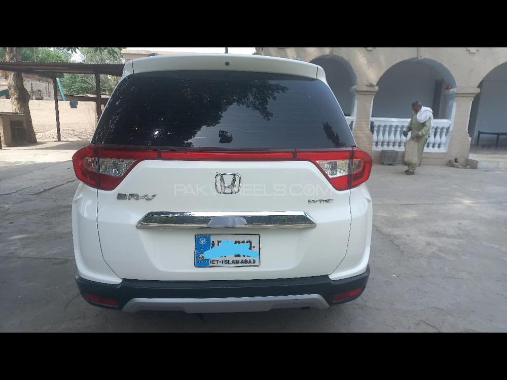 Honda BR-V 2017 for Sale in Rawalpindi Honda BR-V 2017 for Sale in Rawalpindi Image-10