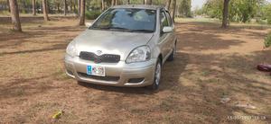 Toyota Vitz F 1.0 2003 for Sale in Islamabad