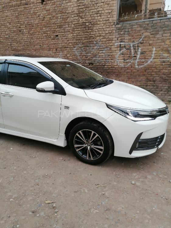 Toyota Corolla 2019 for Sale in Peshawar Toyota Corolla 2019 for Sale in Peshawar Image-13